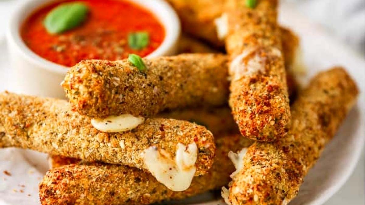Mozzarella Sticks (Air Fried!!!).