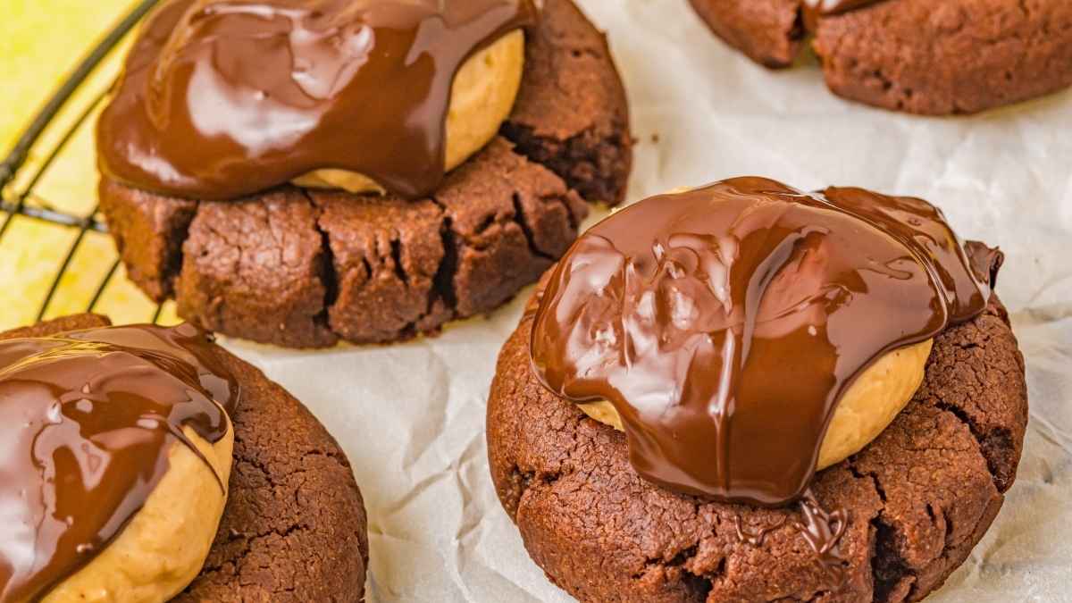 Crumbl Buckeye Brownie Cookies Copycat.