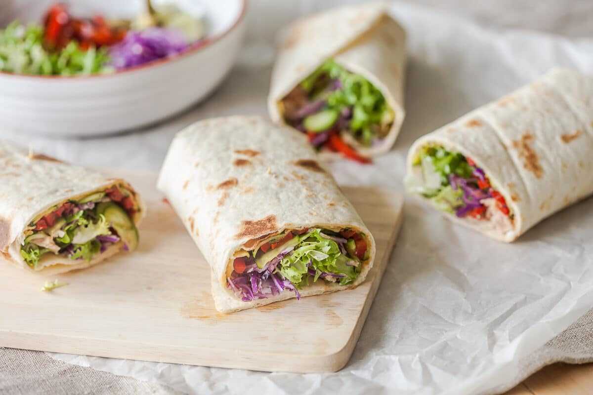Easy Grilled Veggies Tortilla Wraps. 