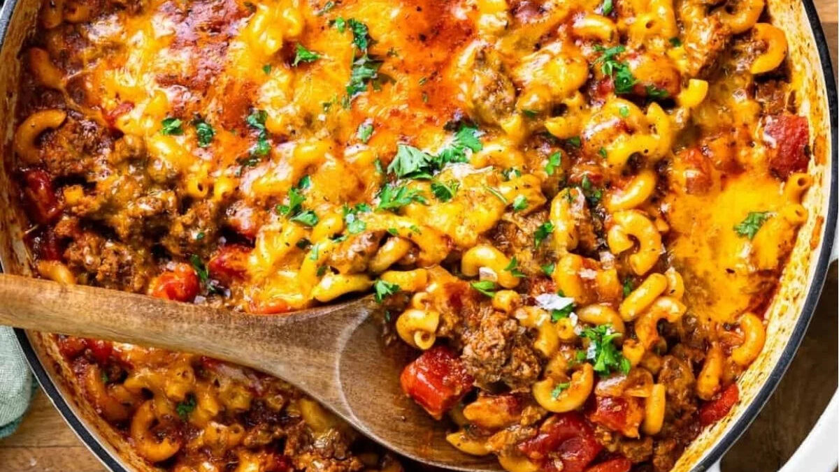 Cheesy Beef Goulash Recipe. 