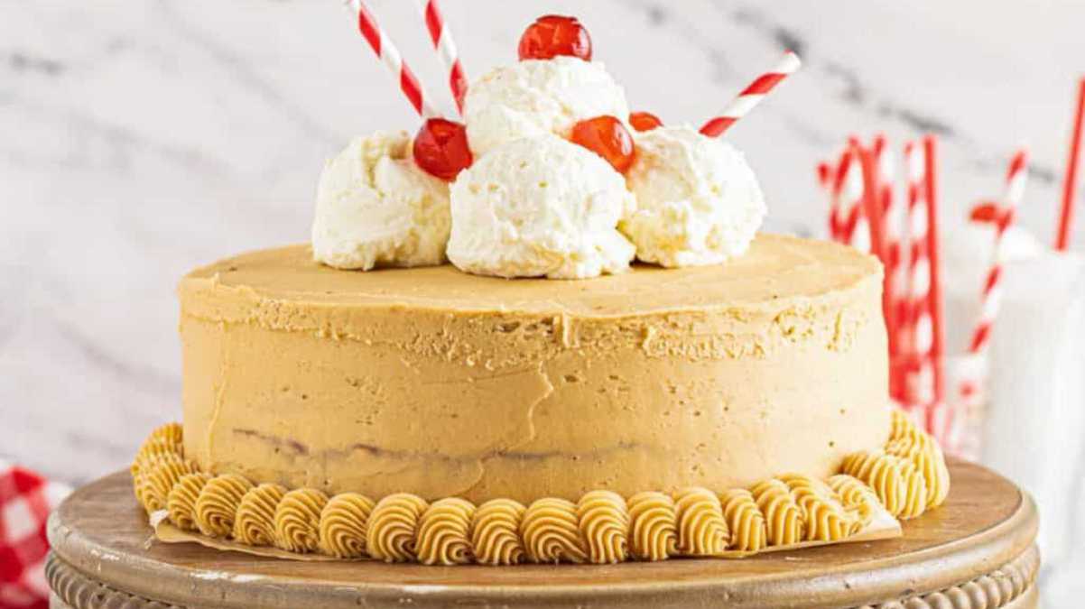 Root Beer Float Cake Recipe.