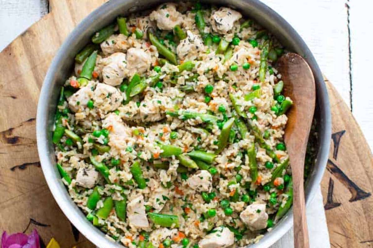 One Pot Chicken And Rice With Spring Veggies.