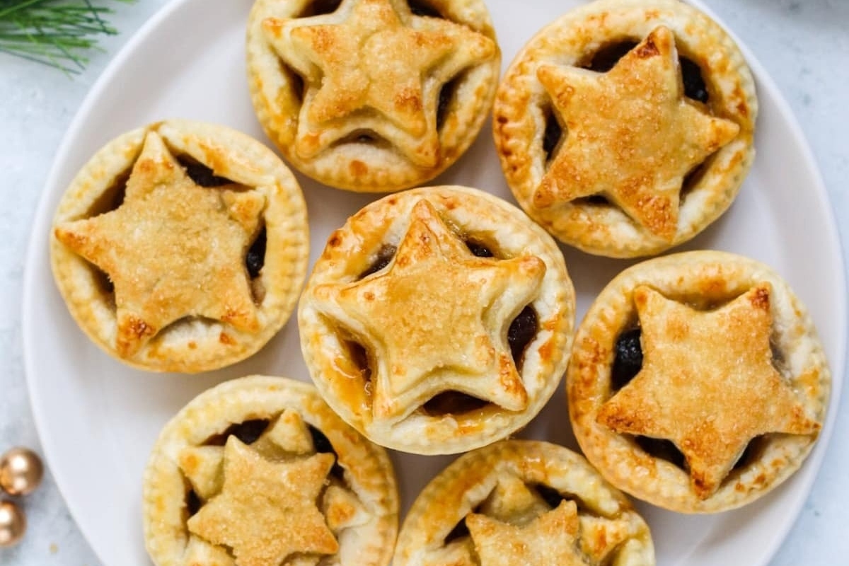 Puff Pastry Mince Pies Recipe.
