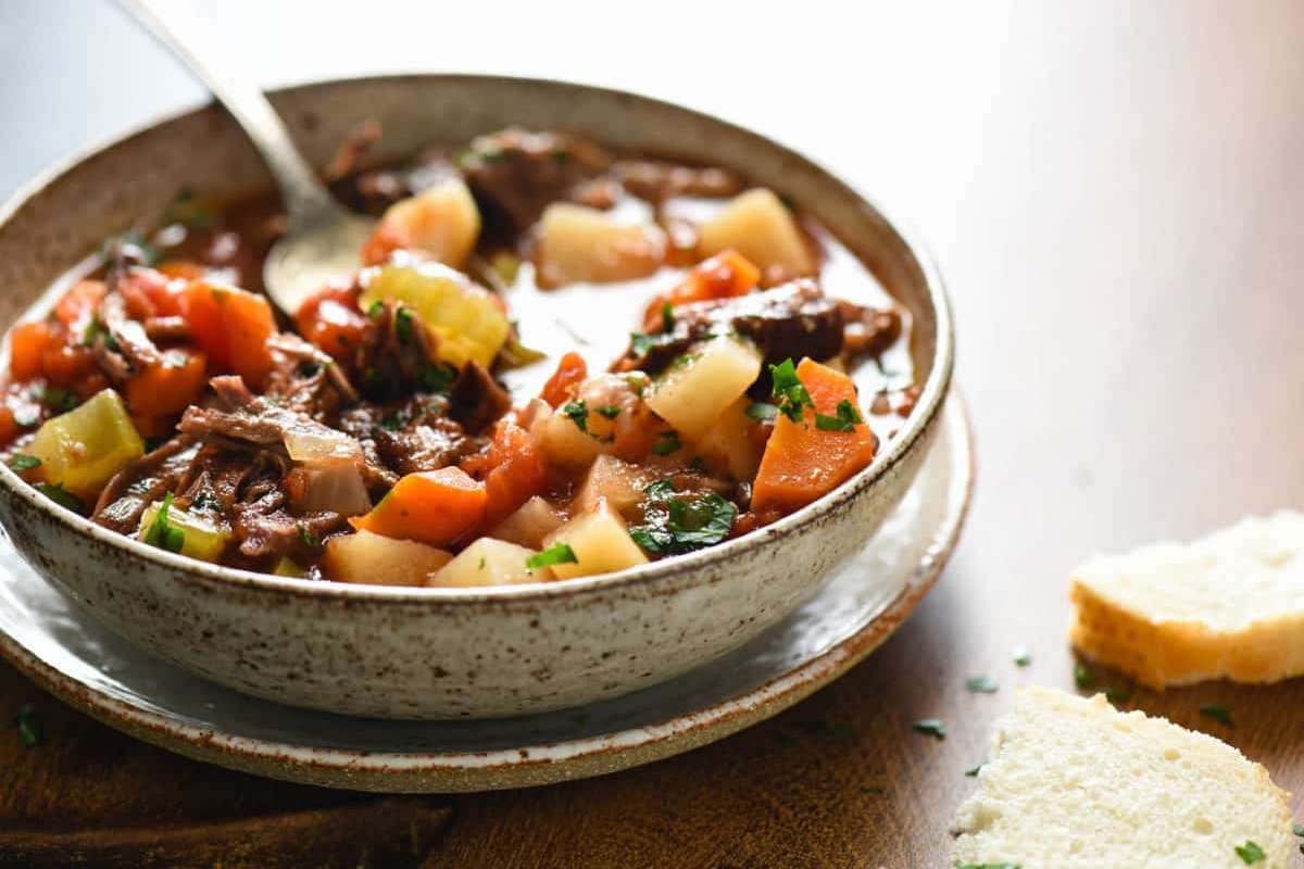 Vegetable Beef Soup (Slow Cooker).