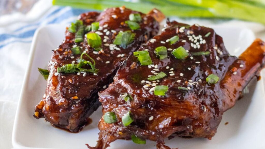 Slow Cooker Spare Ribs.