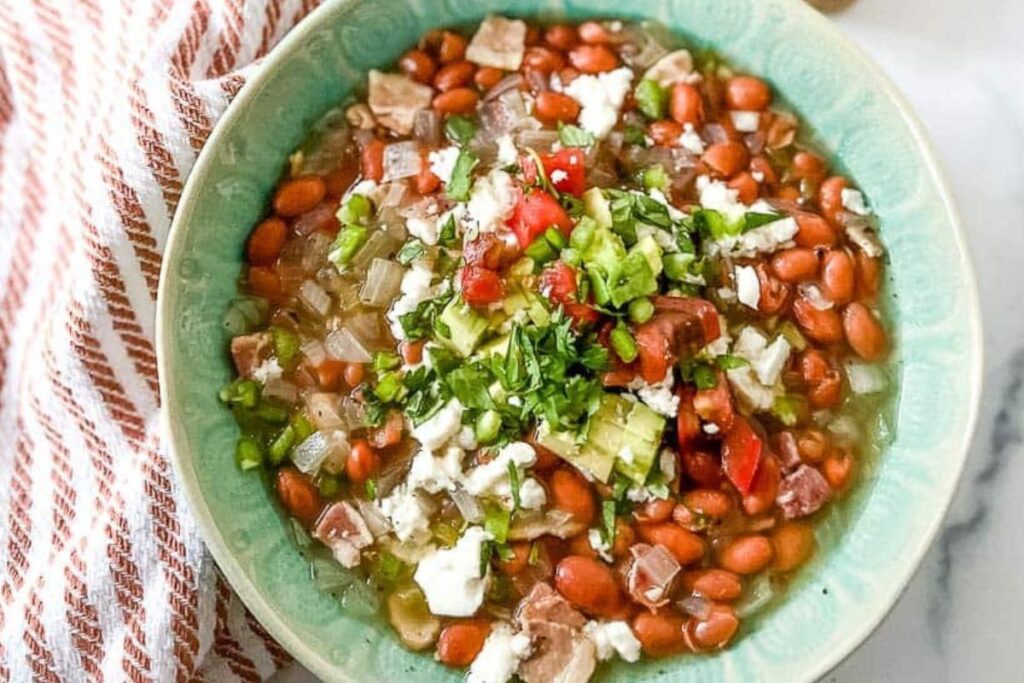Crock Pot Pinto Beans with Bacon.