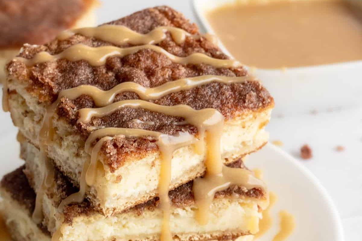 Easy Churro Cheesecake. 