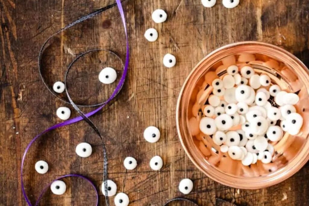 Homemade Candy Eyeballs.