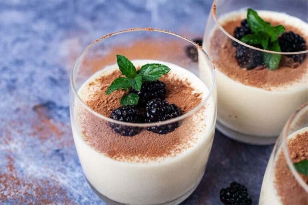 Mascarpone Mousse.