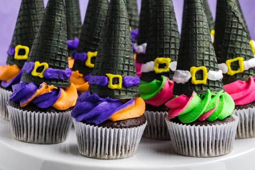 Witch Hat Cupcakes.