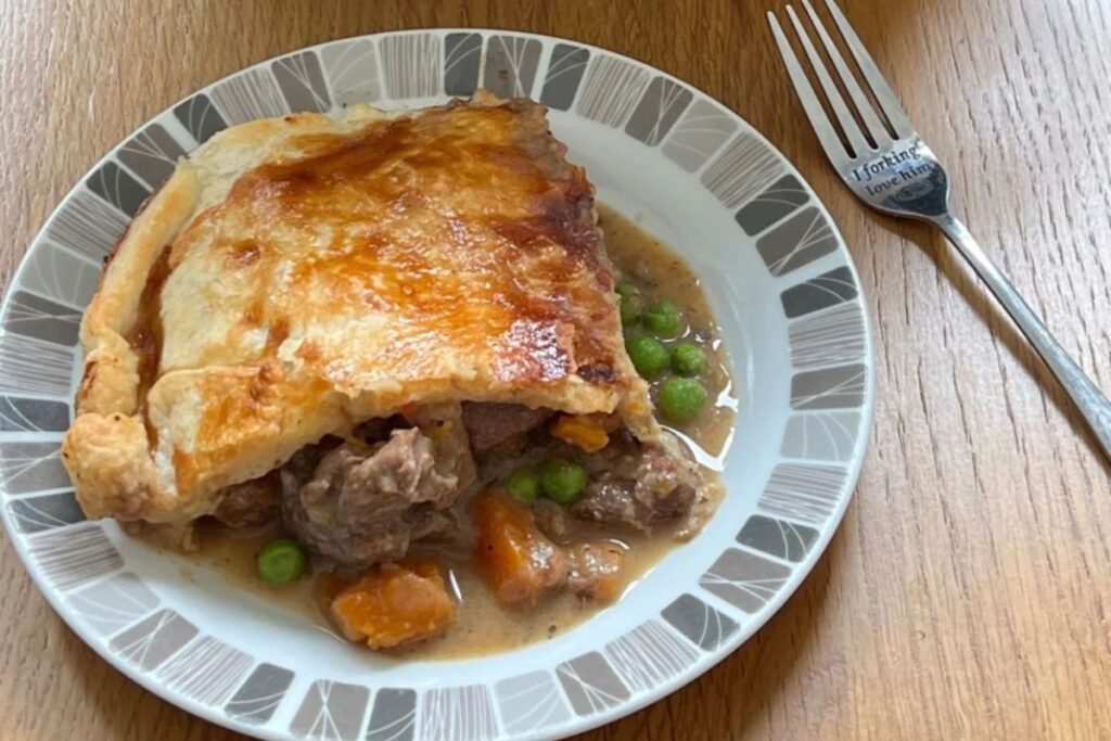 Ninja Foodi Game Pie. 