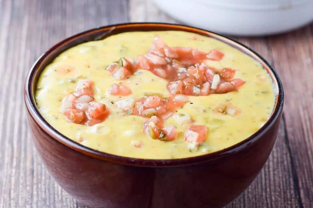 Beef Chile con Queso.