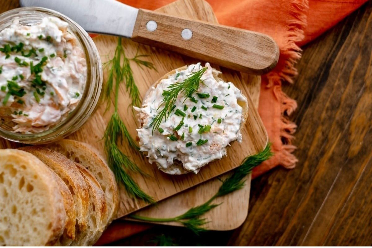 Easy Smoked Trout Dip With Lemon and Dill. 