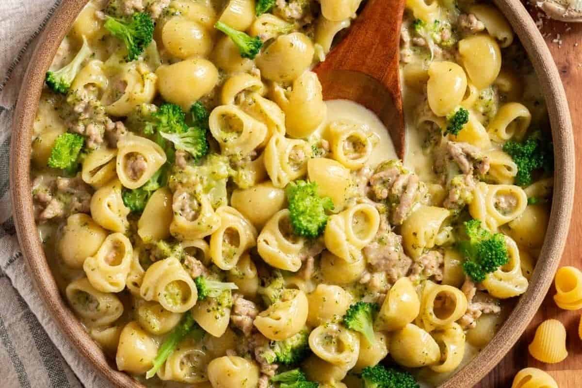 Ground Turkey Pasta With Broccoli.