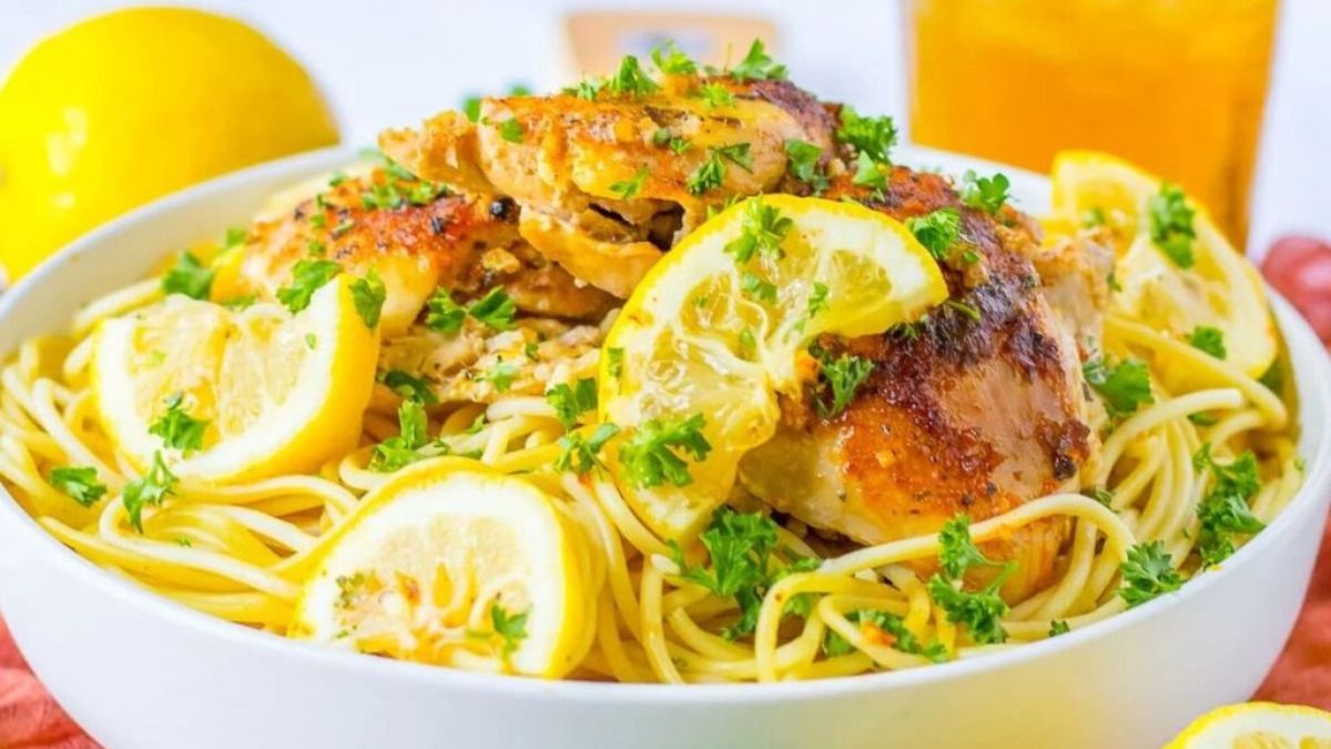 Lemon Garlic Recipe for Crock Pot Chicken Thighs.
