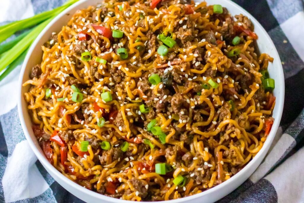 Slow Cooker Beef Ramen Noodles. 