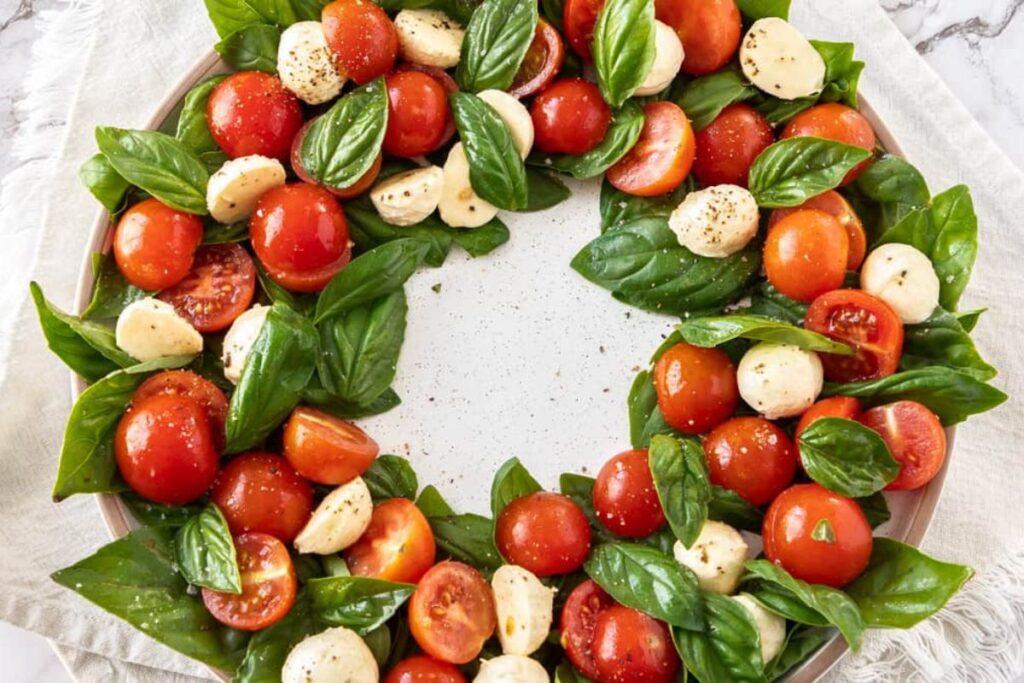 Caprese Christmas Wreath.